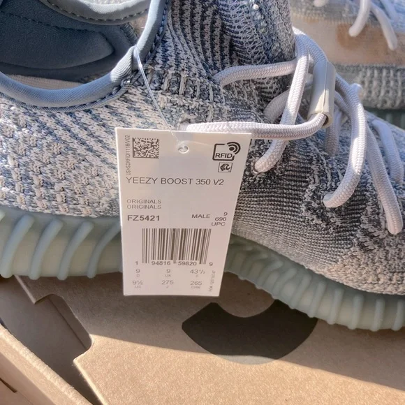 Yeezy | Shoes | Yeezy 35 Boost V2 Brand New Size 9 2 In Box  display picture 1